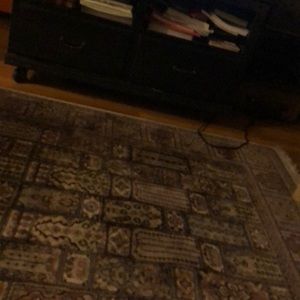 Meet your Posher, Robin